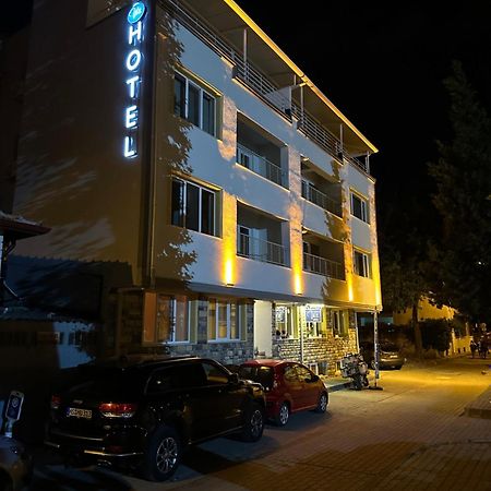 Well Hotel Edirne Esterno foto